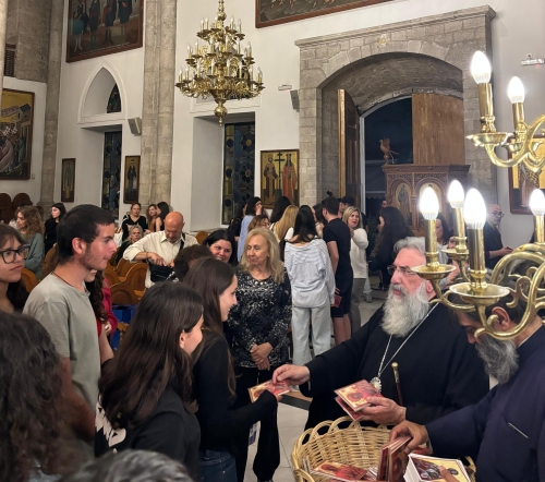 Με κατάνυξη τελέσθηκε η Θ. Λειτουργία για τον πνευματικό επιστηριγμό των μαθητών στις Πανελλαδικές Εξετάσεις